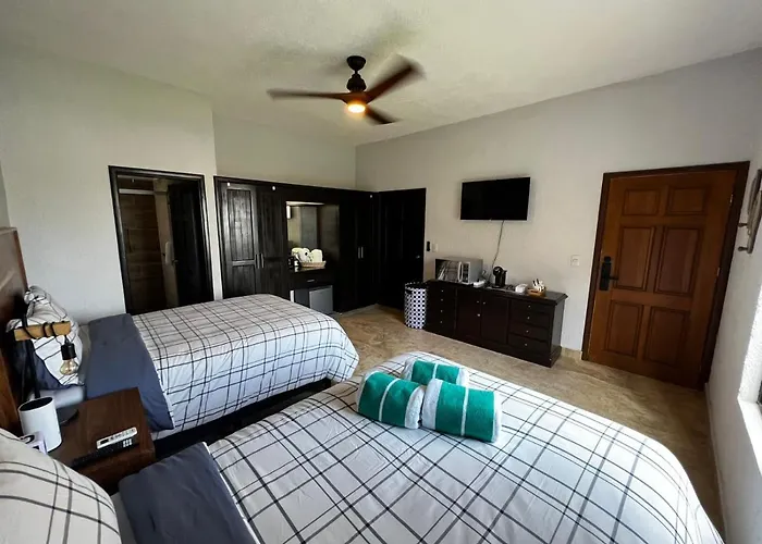 One Or 2 Bedrooms With Lock Off In *